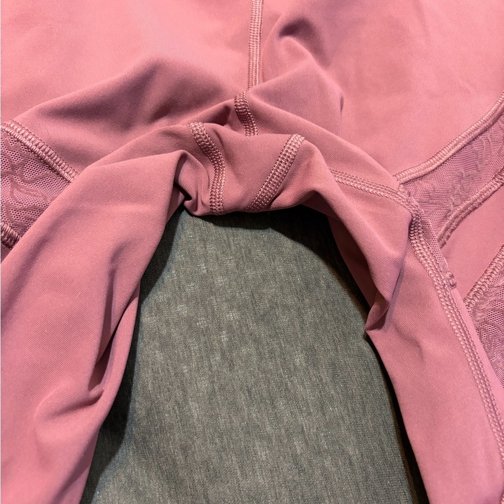 Lululemon Wunder Under Flocked 28" Antique Bark Velvet Floral W5CA4S Rare $128 - Picture 6 of 6